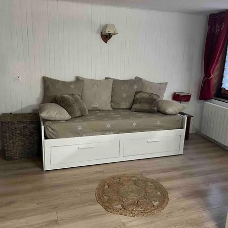 Studio Centre Village Сейак Экстерьер фото